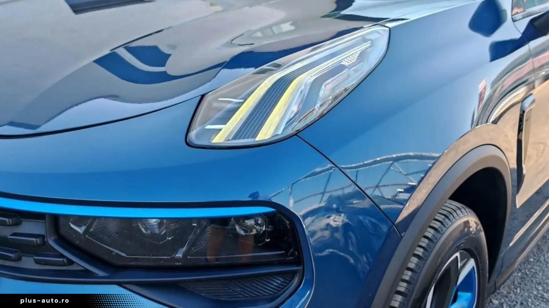 Lynk-Co 01