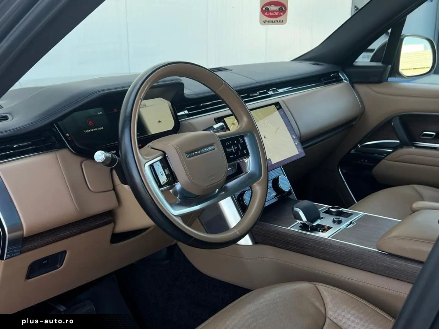 Land-Rover Range-Rover