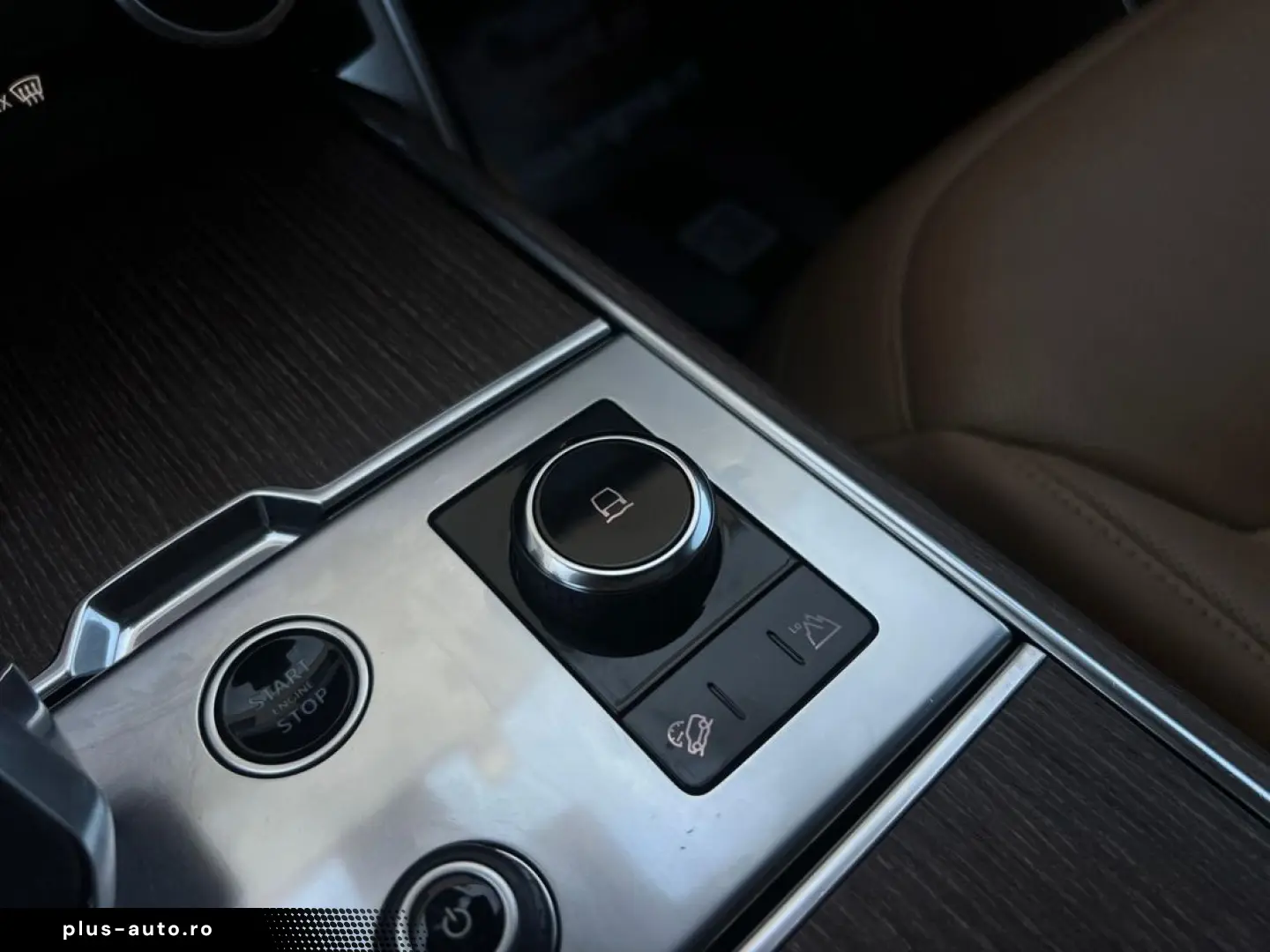 Land-Rover Range-Rover