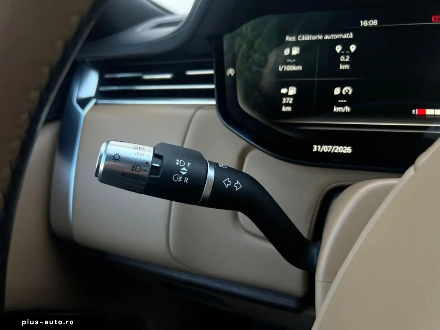 Land-Rover Range-Rover