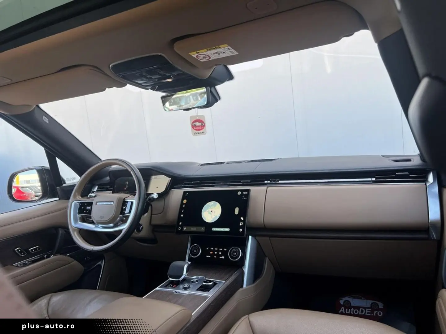 Land-Rover Range-Rover