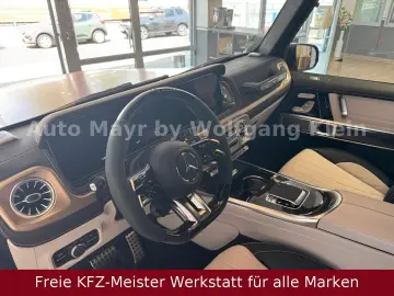 MERCEDES-BENZ G 63 AMG verbreiterte Radläufe Carbon …