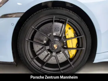 PORSCHE 992 -2 (911) Targa 4 GTS
