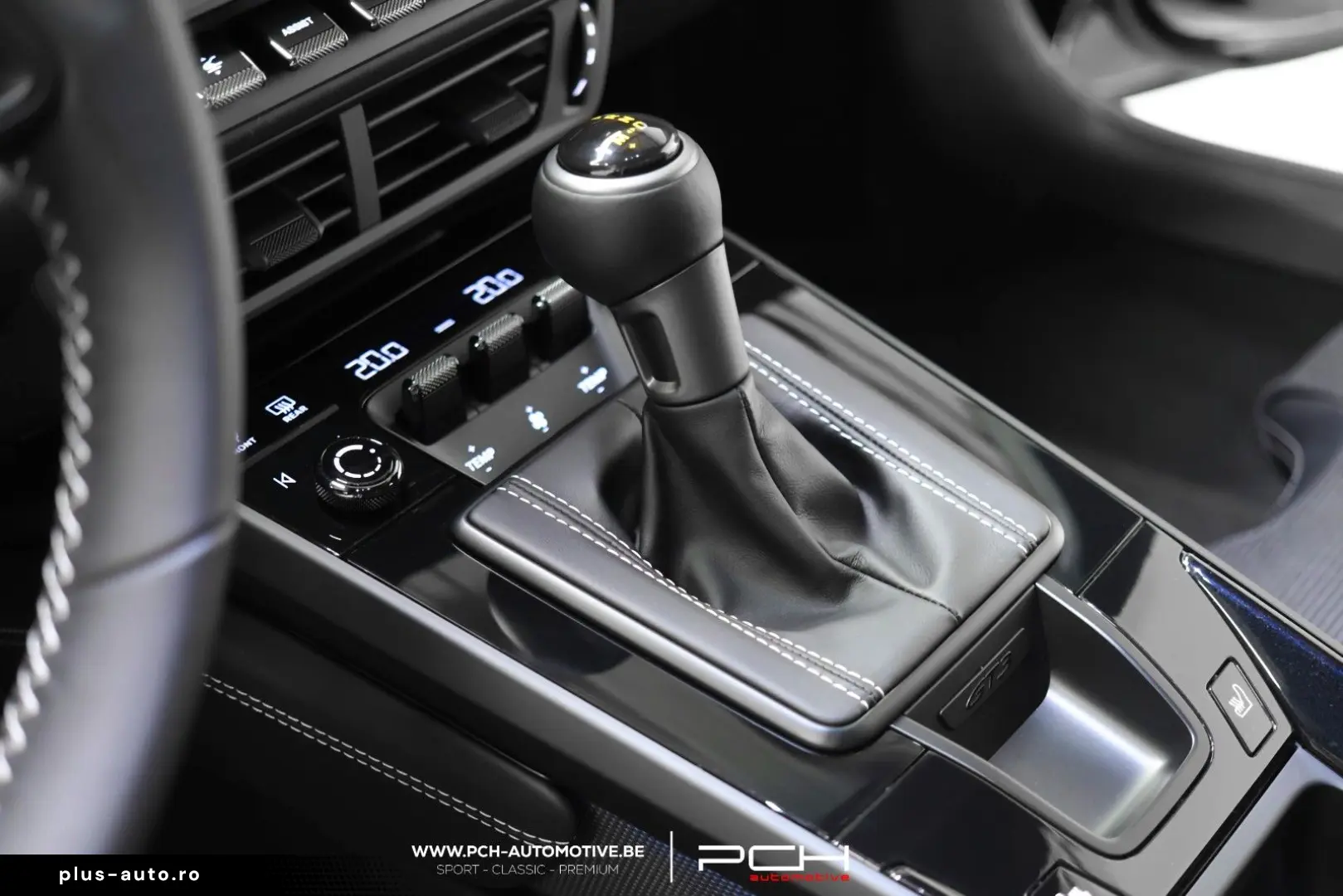 PORSCHE 992 .2 GT3 Touring 4.0 510hp PDK - 4 SEATS VAT