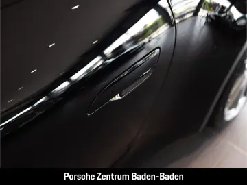 PORSCHE 992 911 Carrera