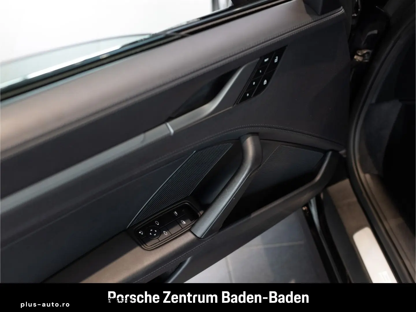 PORSCHE 992 911 Carrera Sportabgas Abstandstempomat 21z