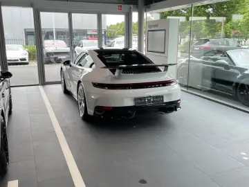 PORSCHE 992 Carrera Coupé 394PS Aeropaket Sport Chrono
