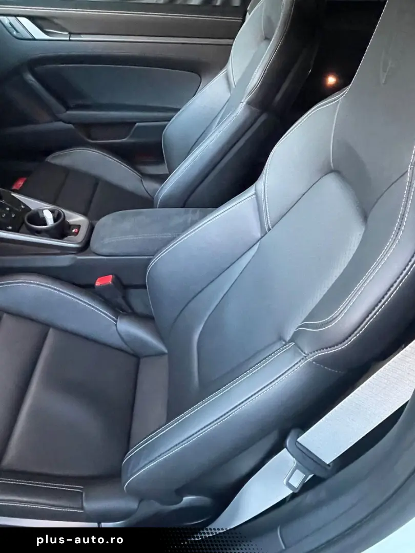 PORSCHE 992 Carrera Coupé 394PS Aeropaket Sport Chrono