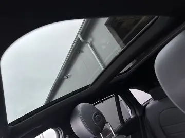Mercedes-Benz GLC 200d 4M AMG-Line HUD PANORAMA