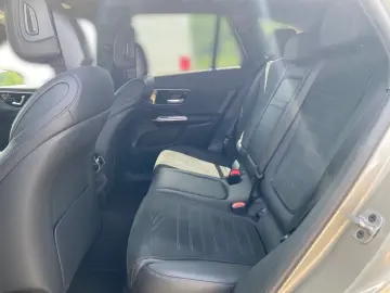 Mercedes-Benz GLC 200 4MATIC   AMG KAMERA LED MEMORY