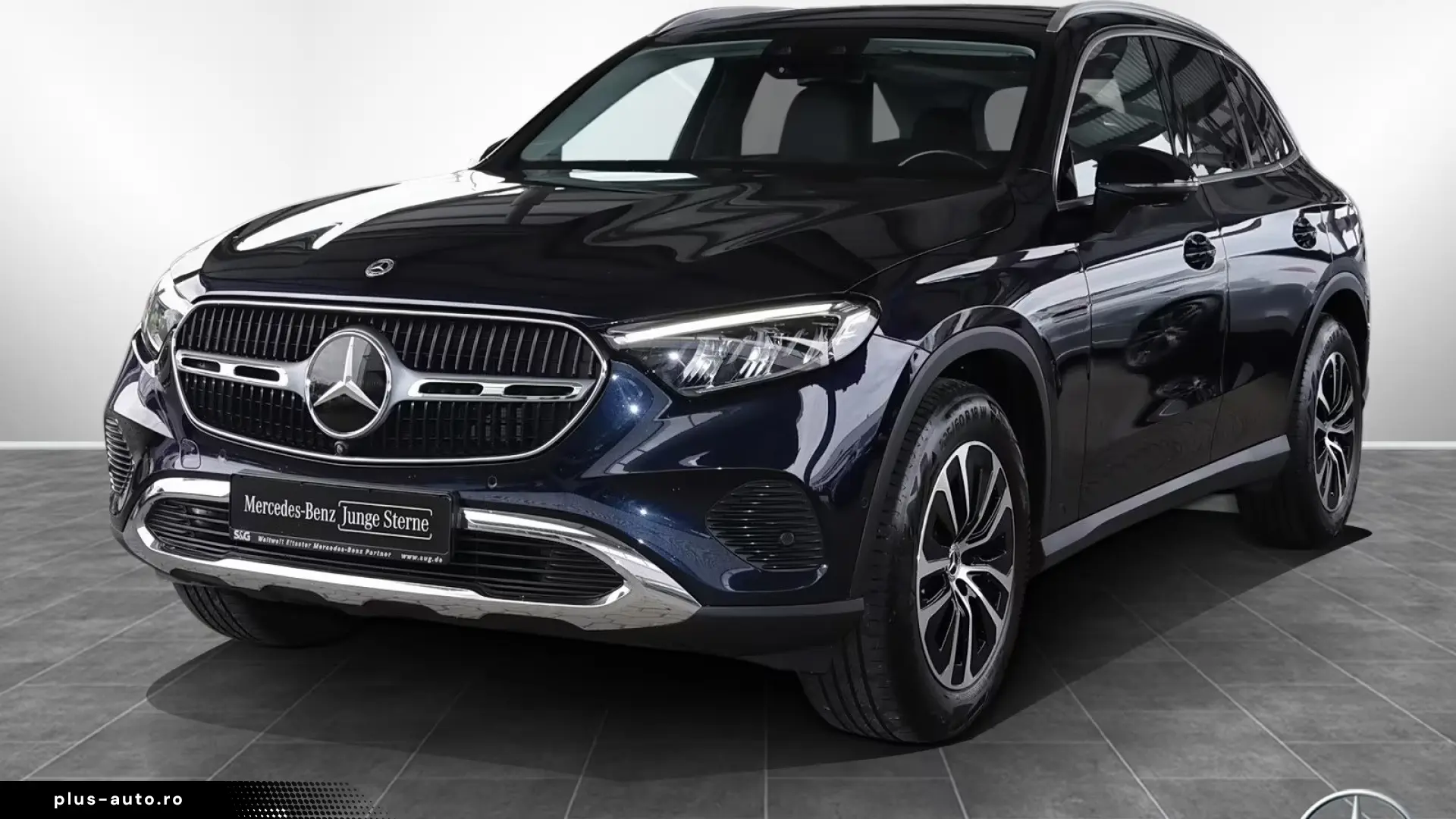 Mercedes-Benz GLC 200 4M AHK PANO DISTRONIC MEMORY 360