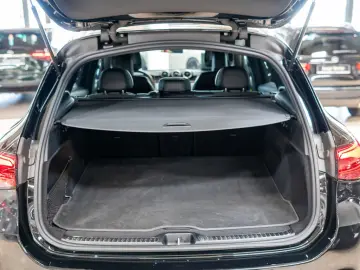 Mercedes-Benz GLC 200 4M AMG Sport Advanced