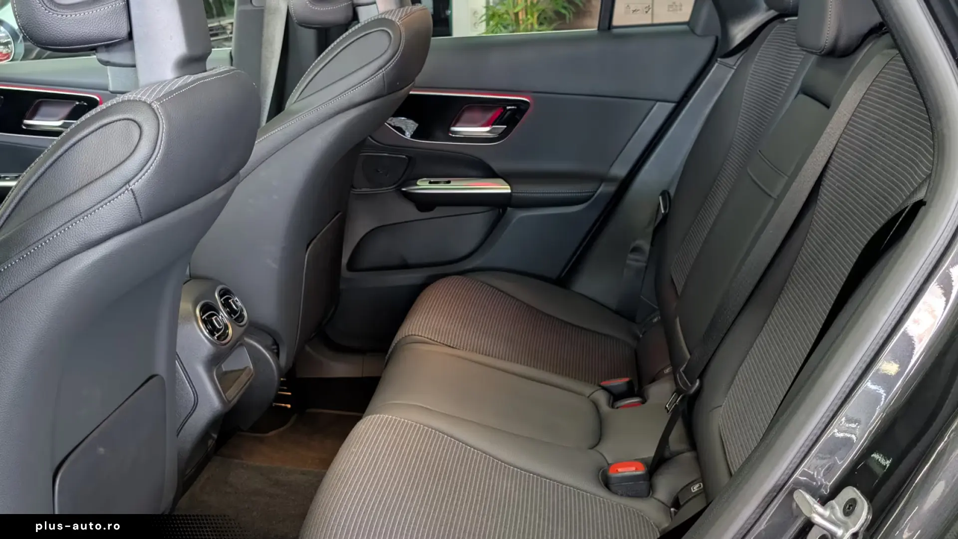 Mercedes-Benz GLC 220 d 4Mat X254 PANO DISTRONIC
