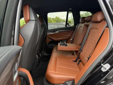BMW X3 M Competition  ACC  SurView Pano  Seat Ventilation