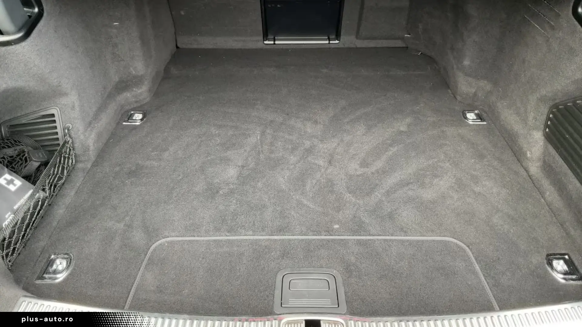 Audi A8 60 TFSI e QU S-LINE MATRIX AIR HuD B&O