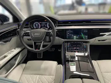 Audi A8 50 TDI quattro  AHK HEAD-UP PANO B&O