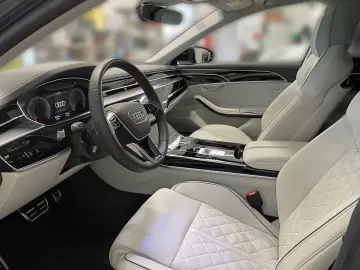 Audi A8 50 TDI quattro  AHK HEAD-UP PANO B&O