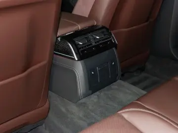 Audi A8 50 TDI quattro S line Matrix Pano B&O 21