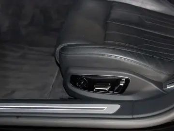 Audi A8 50 TDI quattro Matrix LED Head Up B&O 360