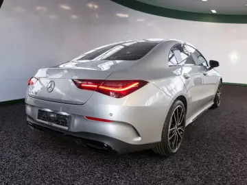 Mercedes-Benz CLA 180 Coupé