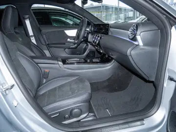 Mercedes-Benz CLA 180 Coupé