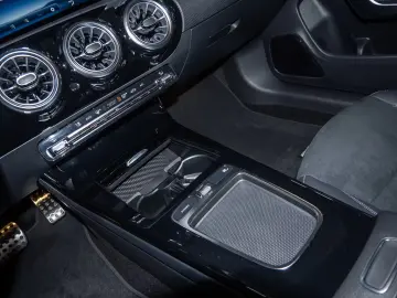 Mercedes-Benz CLA 180 Coupé