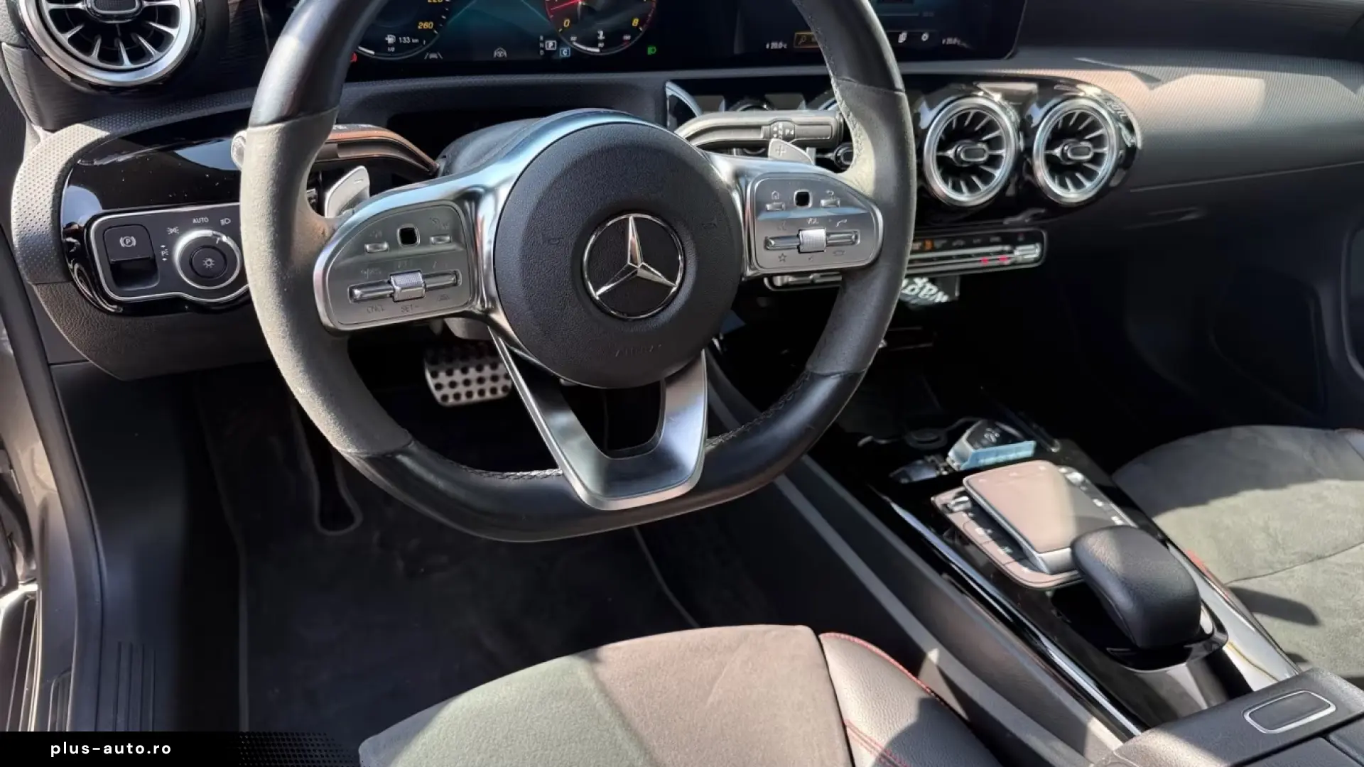 Mercedes-Benz CLA 250 4M Coupé AMG NIGHT PANO