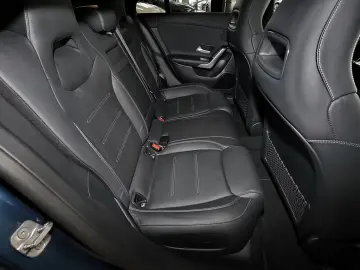 Mercedes-Benz CLA 35 AMG 4M Coupé