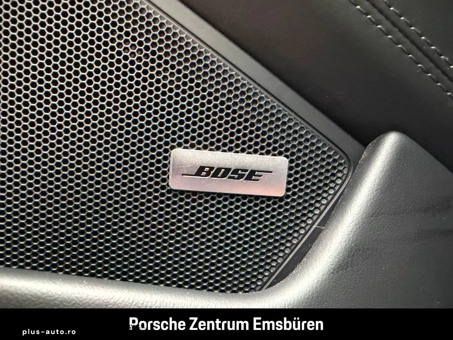 PORSCHE 992 -2 (911) Carrera Cabriolet