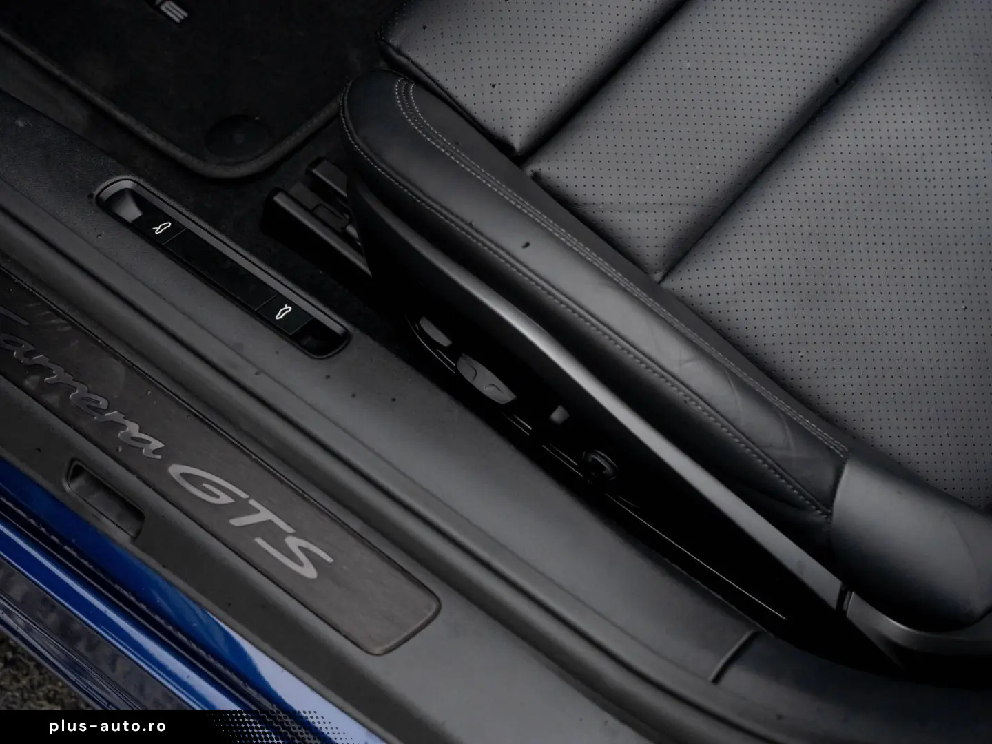 PORSCHE 992 911 Carrera GTS Cabriolet 14 Wege Sitze BOSE