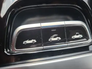 MERCEDES-BENZ CLE 220 d Cabrio Avantgarde Advanced Plus