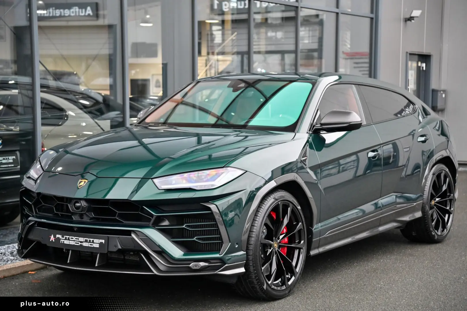 LAMBORGHINI Urus  Full Carbon  Akrapovic  Verde Hydra !  23