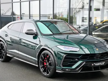 LAMBORGHINI Urus  Full Carbon  Akrapovic  Verde Hydra !  23