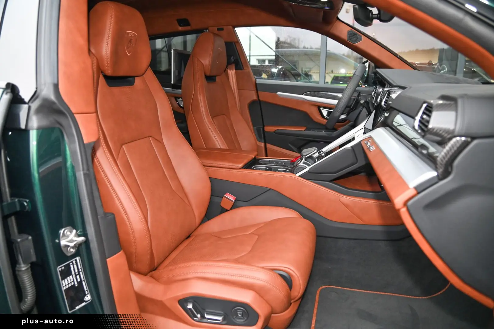 LAMBORGHINI Urus  Full Carbon  Akrapovic  Verde Hydra !  23