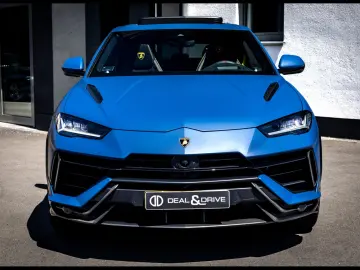 LAMBORGHINI Urus PERFORMANTE BLU GRIFO MATT AKRA 5yr SERVICE