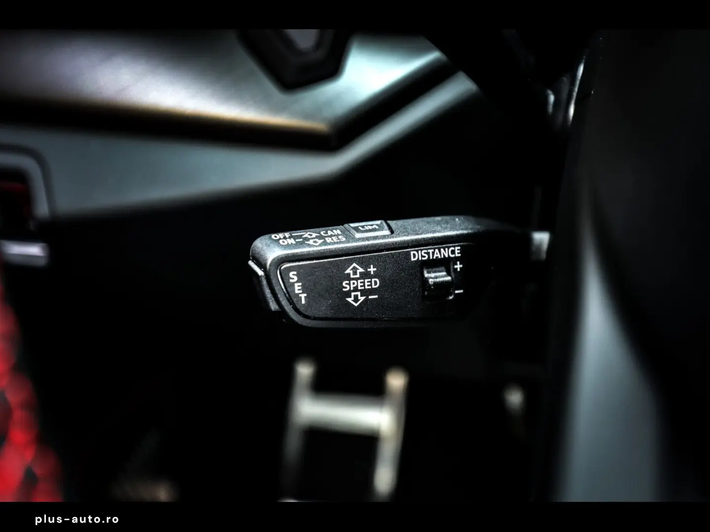 LAMBORGHINI Urus 4.0 V8 S 666 CH ROSSO EFESTO CA B&O WARR 05