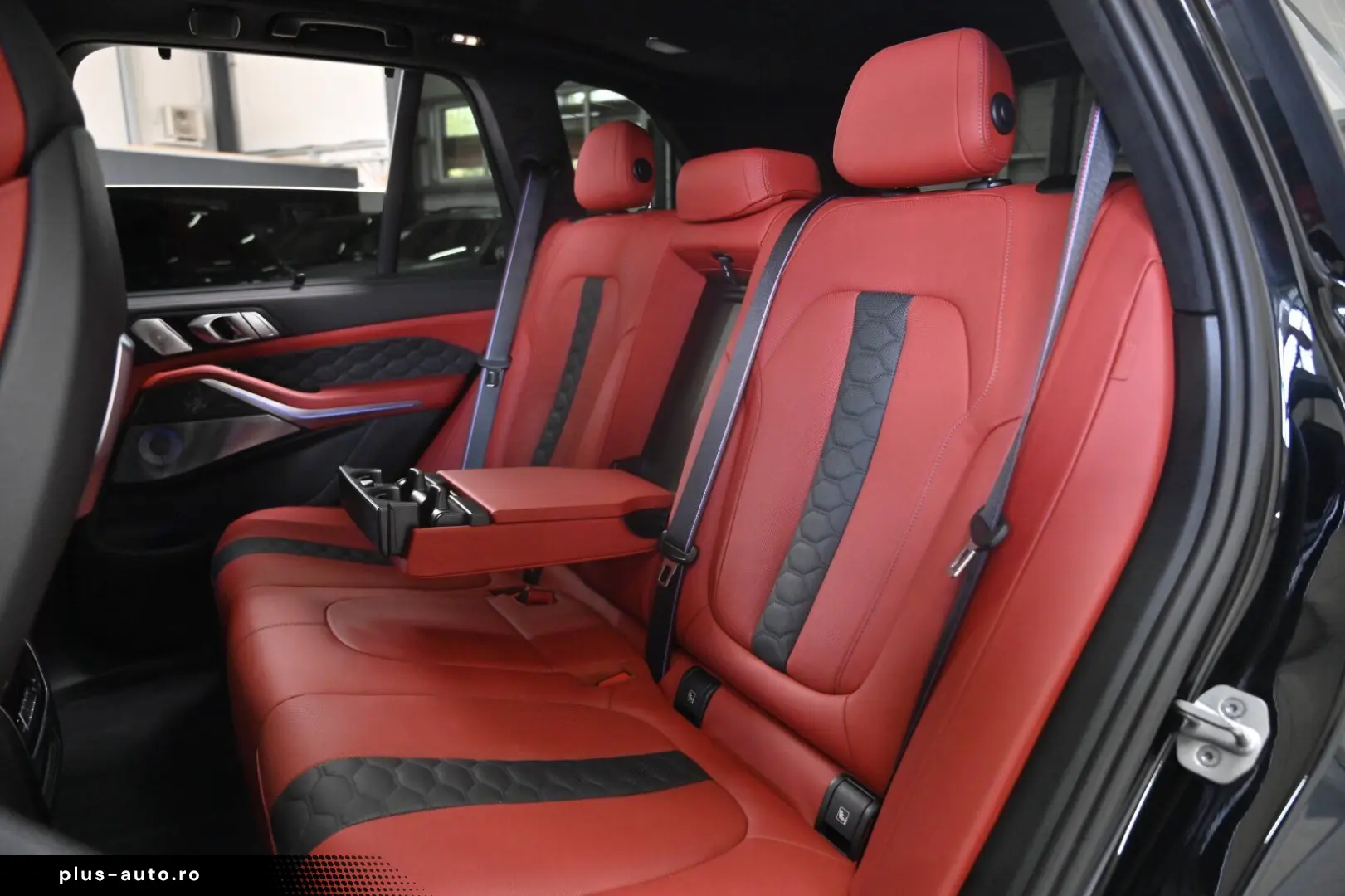BMW X5M Competition PANO-SKY MASSAGE SOFT-CL B&W 22'