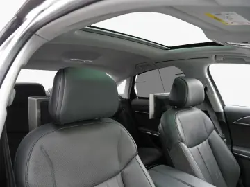 AUDI A8 60 TFSIe Rear-Seat-Ent B&O Pano HuD Matrix AC
