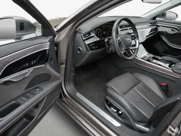 AUDI A8 60 TFSIe Rear-Seat-Ent B&O Pano HuD Matrix AC