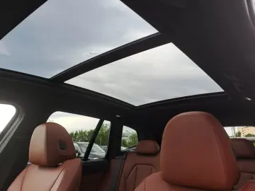BMW X3 M40d AT Innovationsp.Standheizung Panorama AH