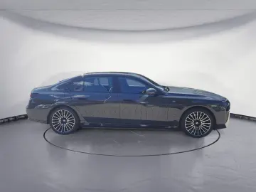 BMW i7 eDrive50 M Sportpaket Pro Integal-Aktivlenk.