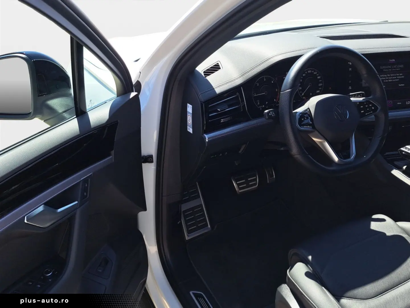 VW Touareg 3.0 TDI R-Line 4M Pano 20Z AHK Air Matri