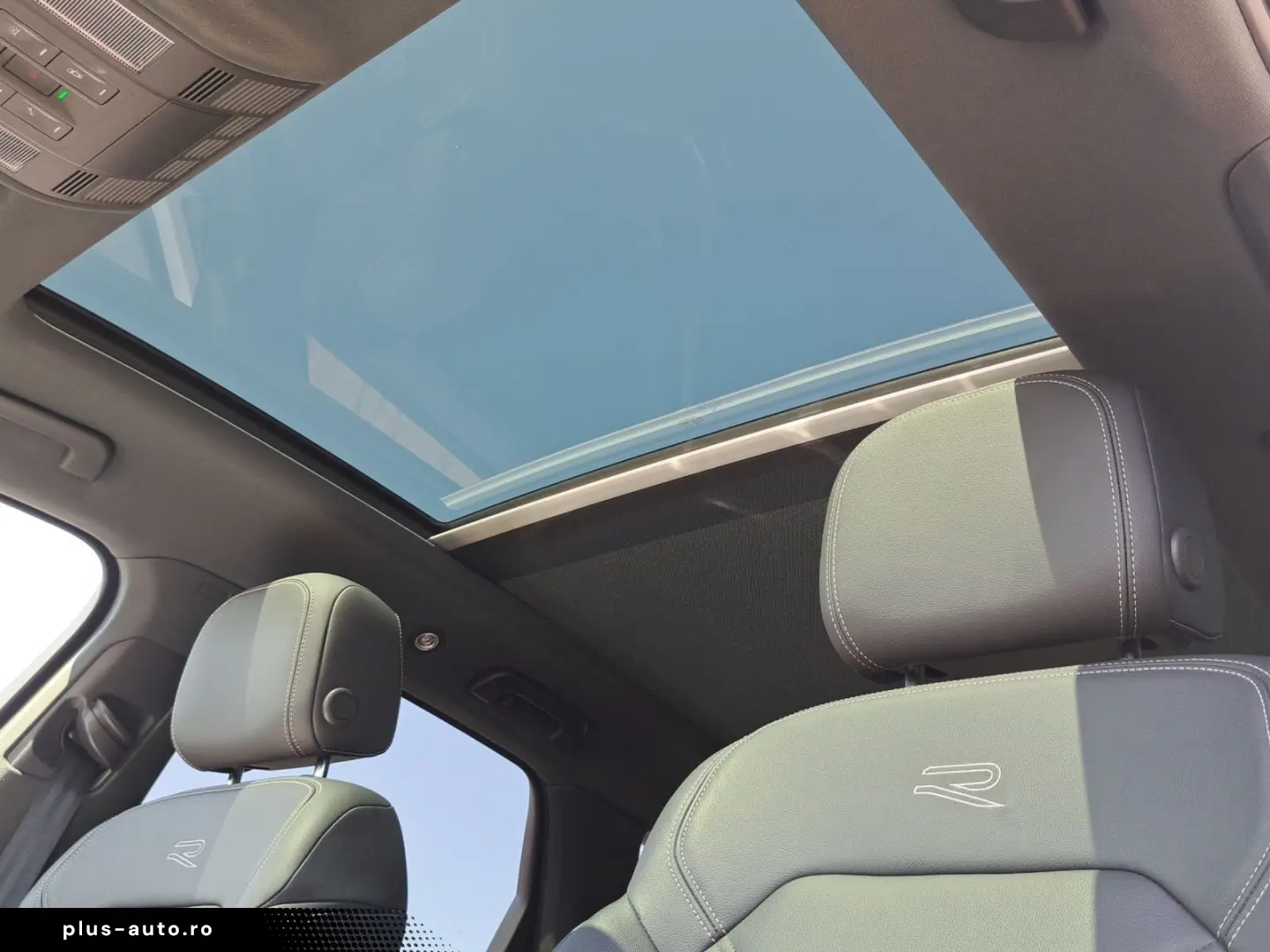 VW Touareg 3.0 TDI R-Line 4M Pano 20Z AHK Air Matri