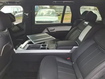 LAND ROVER Range Rover P615 LWB SV Signature NP € 307.000 -