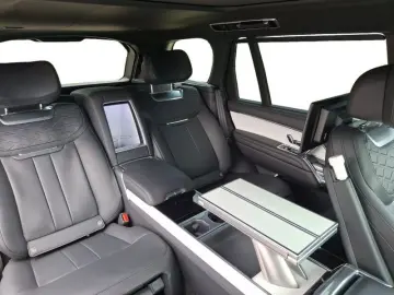 LAND ROVER Range Rover P615 LWB SV Signature NP € 307.000 -