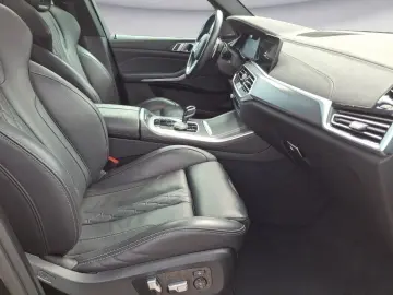 BMW X5 xDrive 30d M Sportpaket Innovpaket AHK Panora