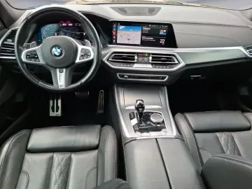 BMW X5 xDrive 30d M Sportpaket Innovpaket AHK Panora