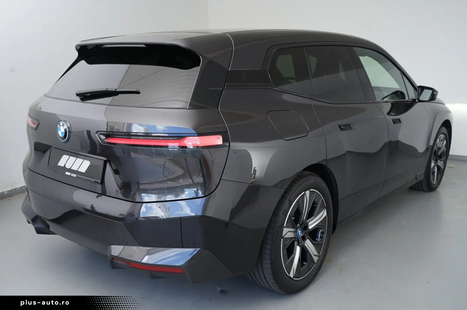 BMW iX xDrive50 (Navi LED AHK Pano ACC )