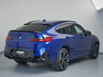 BMW X4 M Competition (Navi AHK Pano HUD H K ACC)