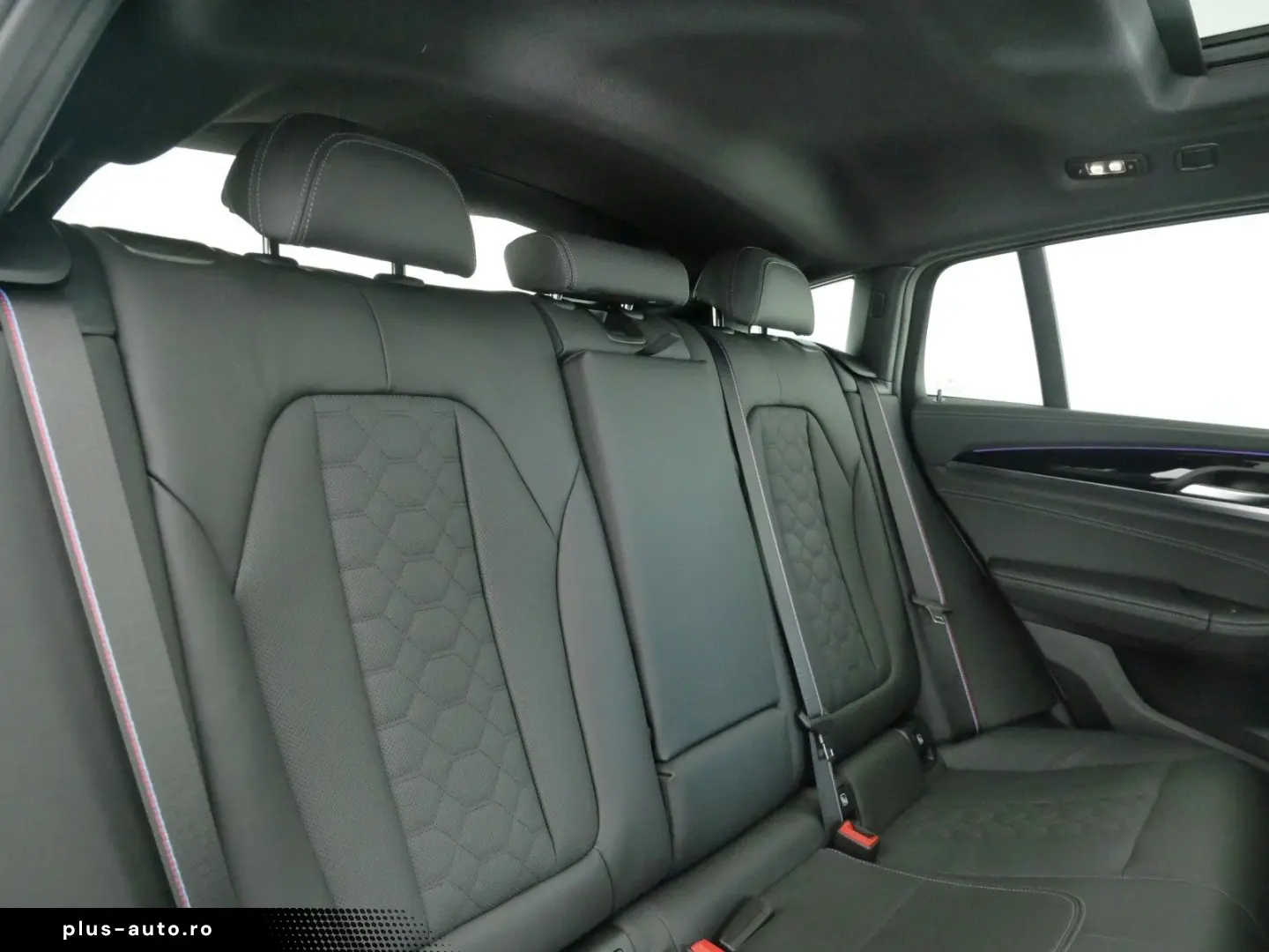 BMW X4 M Competition (Navi AHK Pano HUD H K ACC)